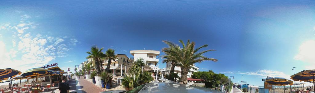 Appartamento Frontemare Azzurra กาออร์เล ภายนอก รูปภาพ